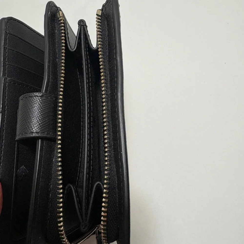 Kate Spade Medium Bifold Wallet